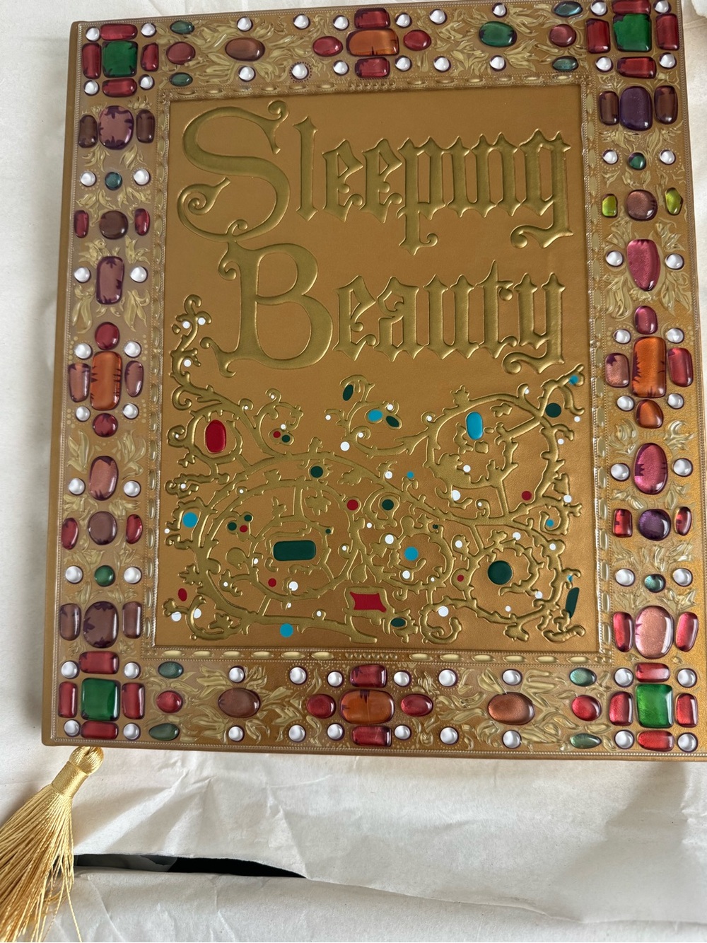 New Disney Gold Sleeping Beauty Jeweled story Book
